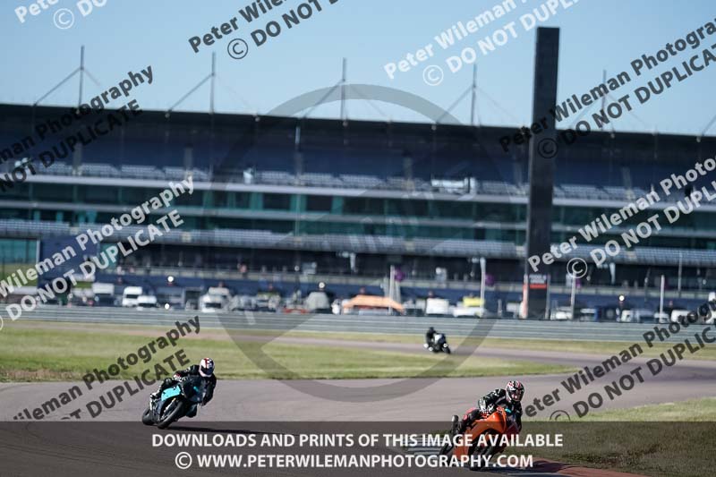 Rockingham no limits trackday;enduro digital images;event digital images;eventdigitalimages;no limits trackdays;peter wileman photography;racing digital images;rockingham raceway northamptonshire;rockingham trackday photographs;trackday digital images;trackday photos